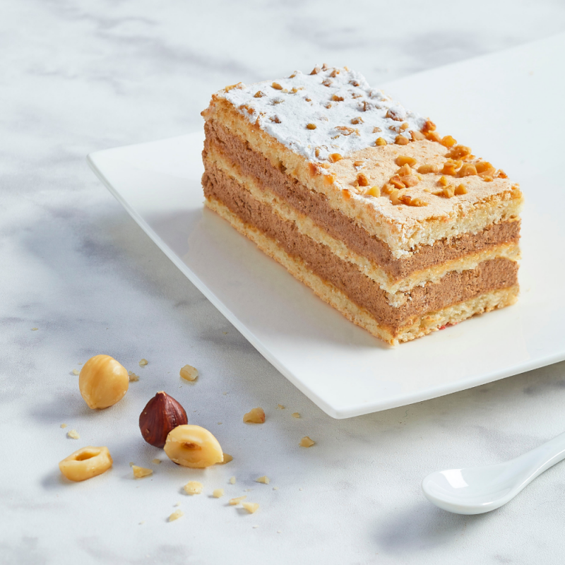 Succès - délicieux gâteau chocolat noisette - Pâtisserie La Romainville Succès - délicieux gâteau chocolat noisette - Pâtisserie La Romainville