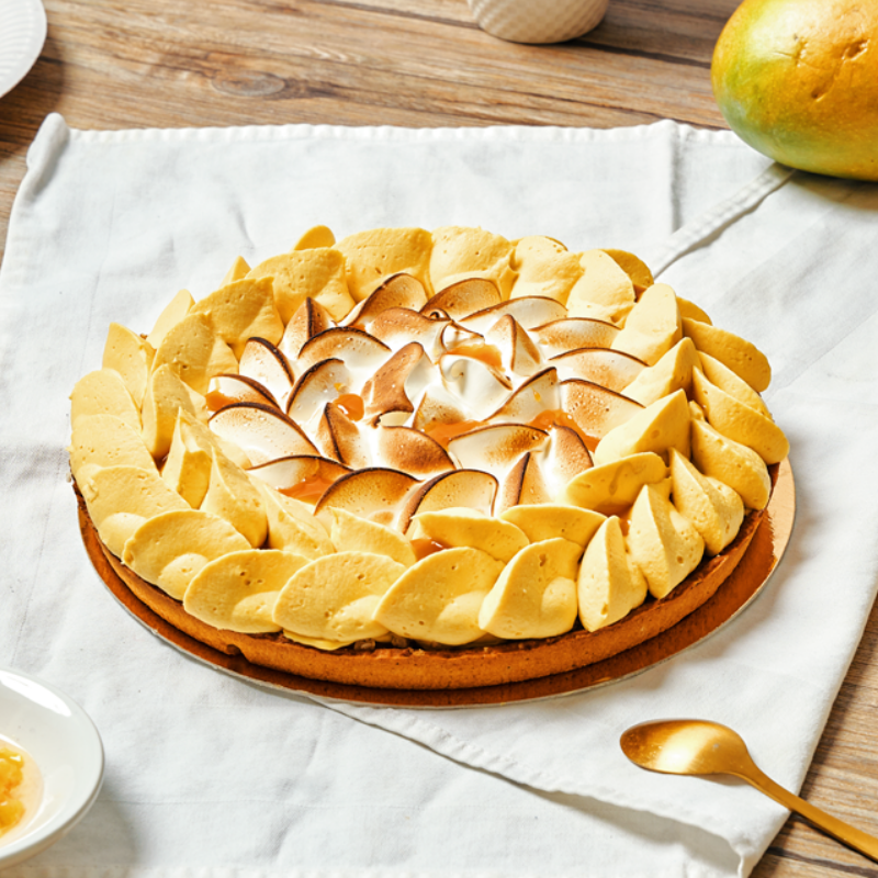 Tarte Mangue Passion meringuée, exclusivité de la fête des mères Tarte Mangue Passion meringuée, exclusivité de la fête des mères