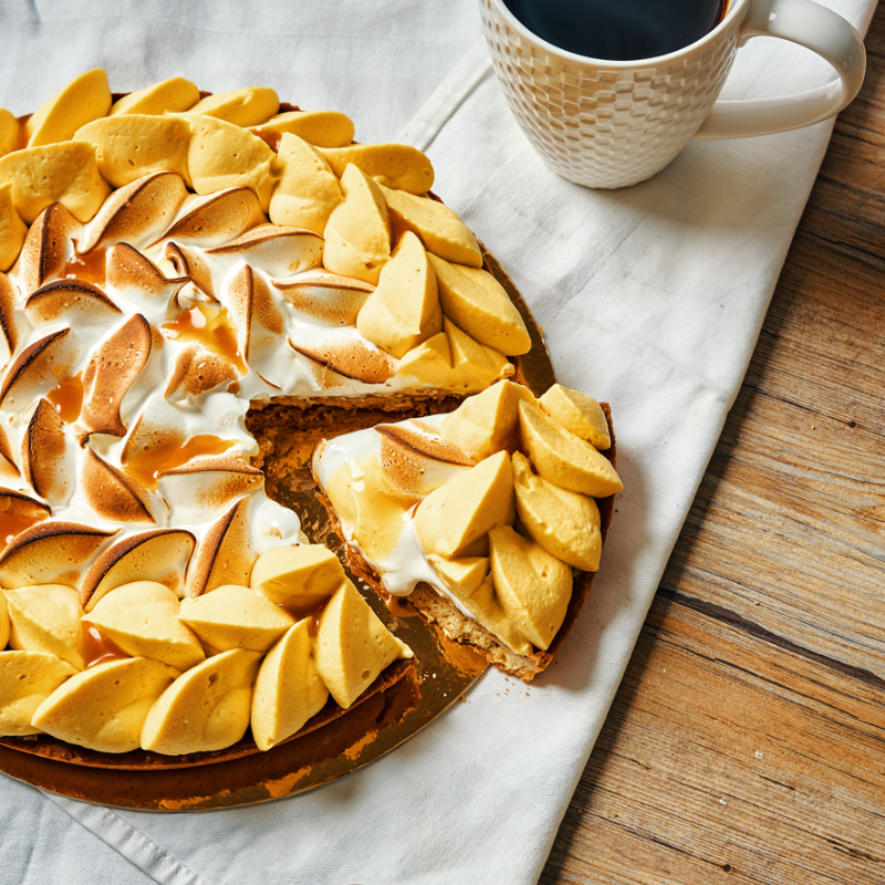 Tarte Mangue Passion meringuée, exclusivité de la fête des mères Tarte Mangue Passion meringuée, exclusivité de la fête des mères