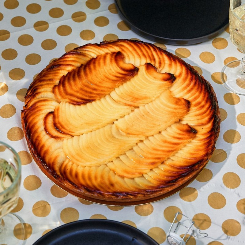 Tarte aux pommes Délice - Pâtisserie La Romainville Tarte aux pommes Délice - Pâtisserie La Romainville