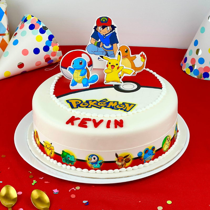 grand gateau pokémon en pate à sucre enfants pâtisserie La Romainville
